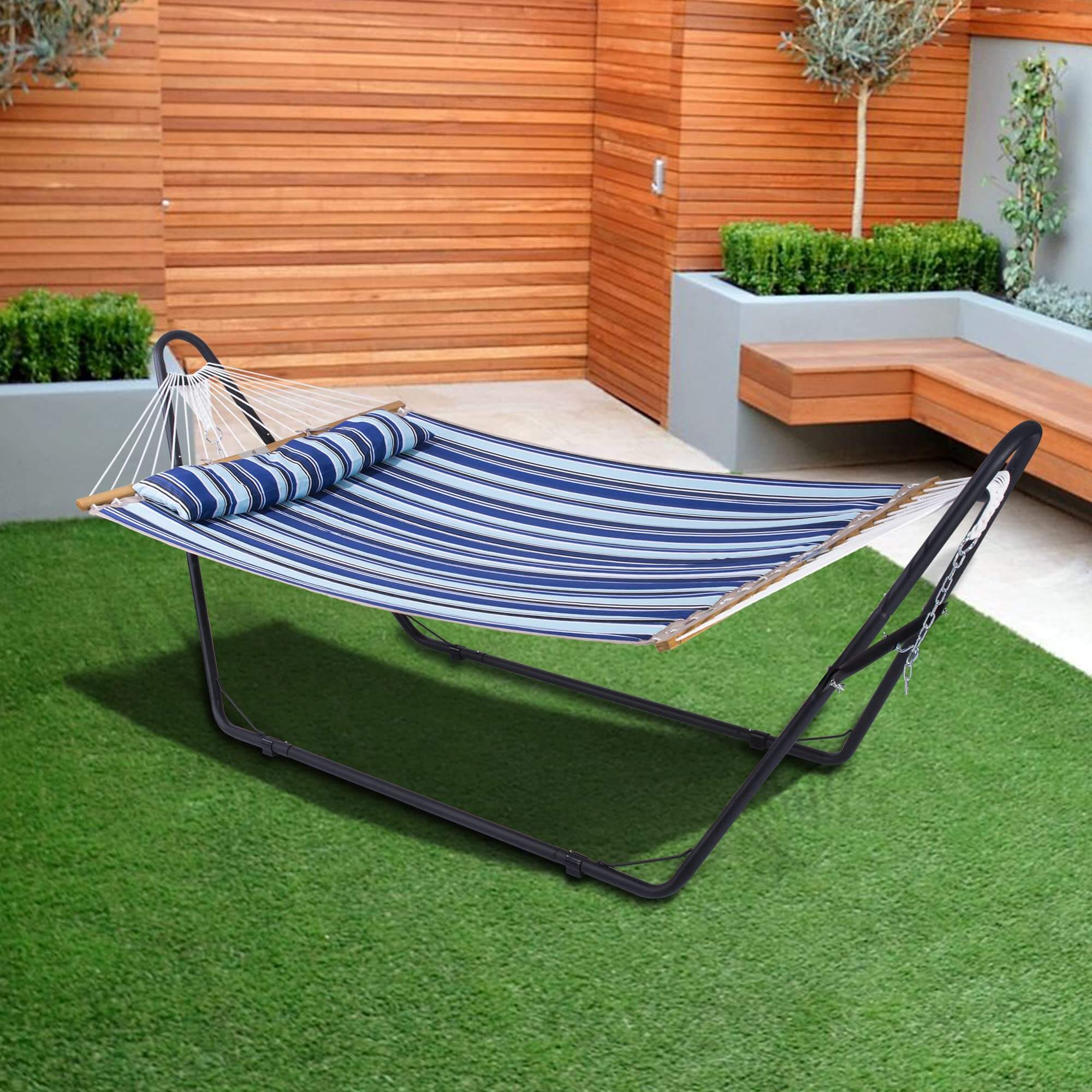 SUNCREAT-Portable-Hammock-with-Bamboo-Spreader-Bar-Blue-Stripe#color_blue-stripes